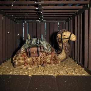 Christmas Vintage Grandeur Noel Replacement Camel Sitting Porcelain 1999 N0094